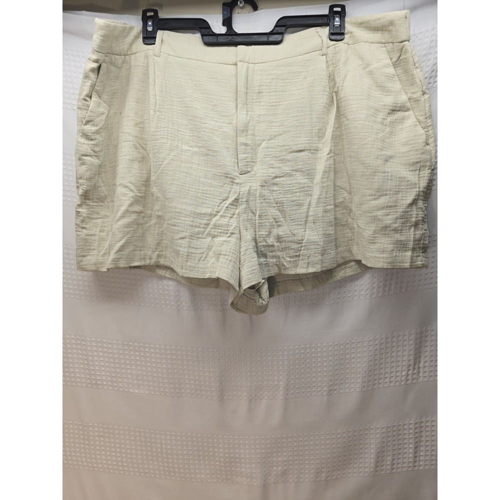 Nine West Womens High Rise Cotton Shorts Beige Size 2X Plus Bermuda Style